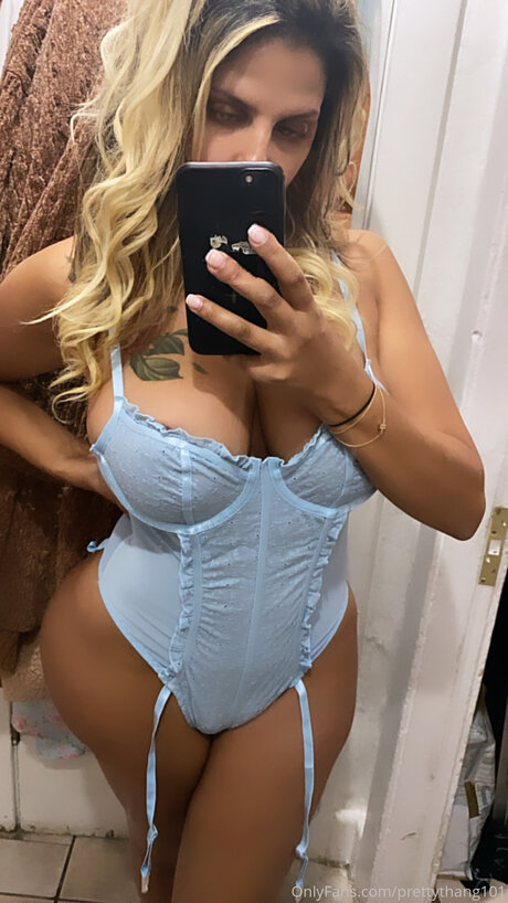 Prettythang101 naked pornstar galleries
