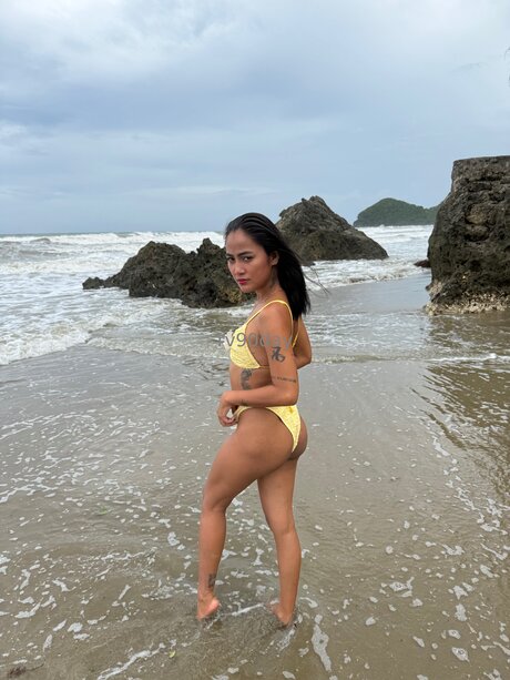 Rv90day beautiful actress archive