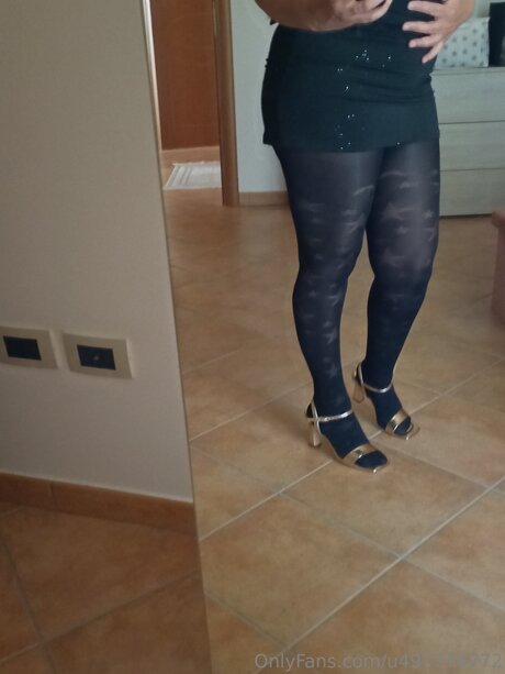 U497776772 porn actress galleries