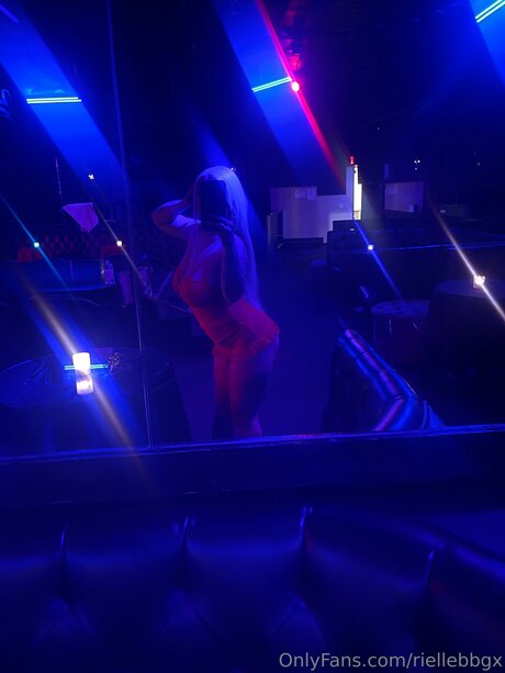 Riellebbgx star erotic pics