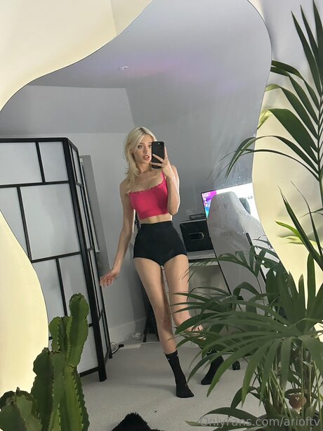 Arioftv exclusive pornstar archive