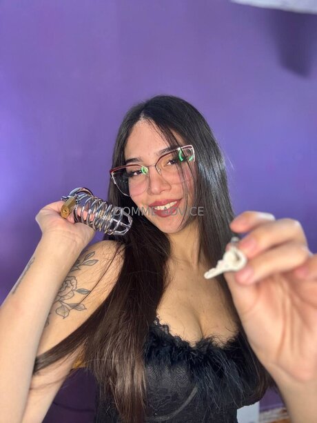 Saymeygoddess hot model picture