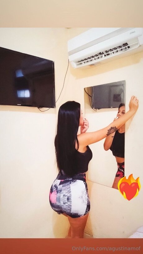 Agustinamof porn model image