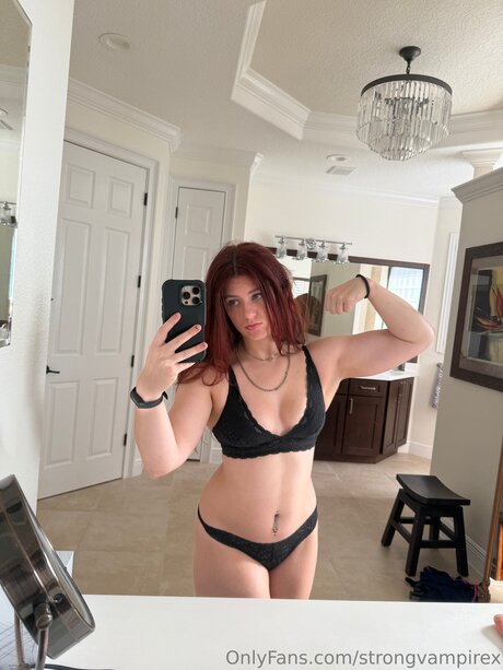 Strongvampirex naked actress images