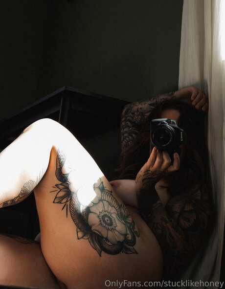 Stucklikehoney pornstar pretty img