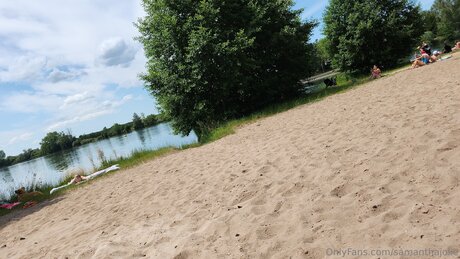 Samanthajolie model free galleries