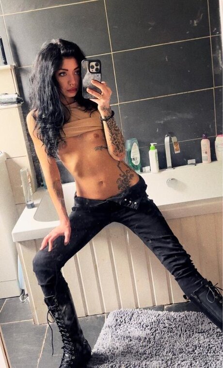 Twisted Gem beautiful pornstar gallery