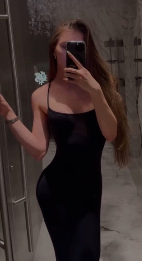 Megan Ts Grl nude model photos