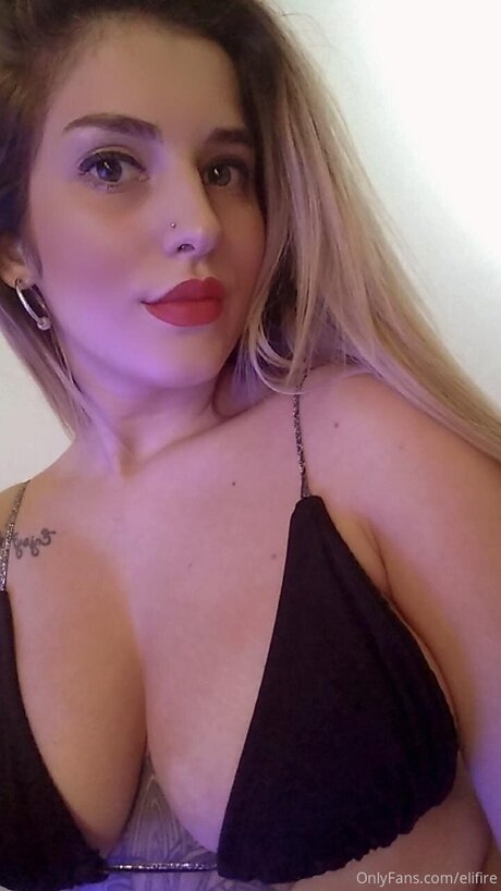 Elifire star nude images