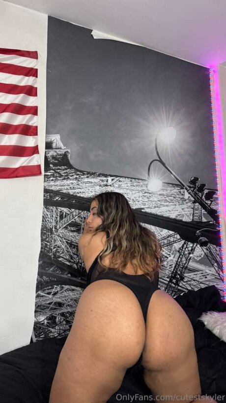 Cutestskyler free actress archive