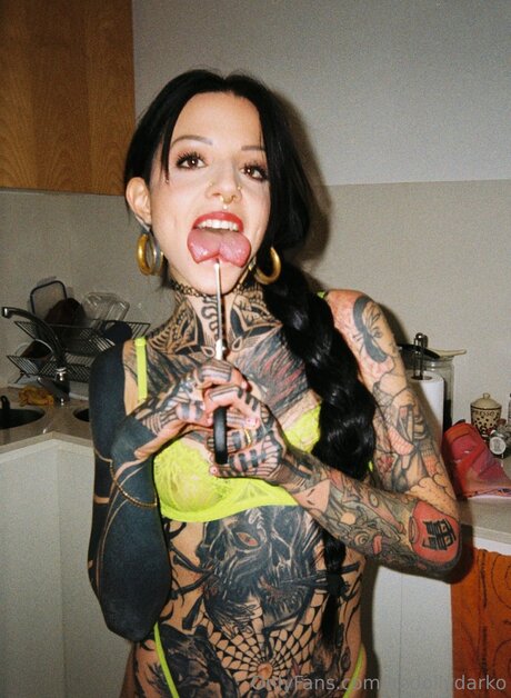 Itsyourhazel hd star pics