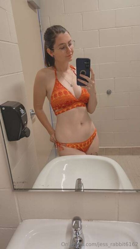 Jess Rabbit6162 model erotic img