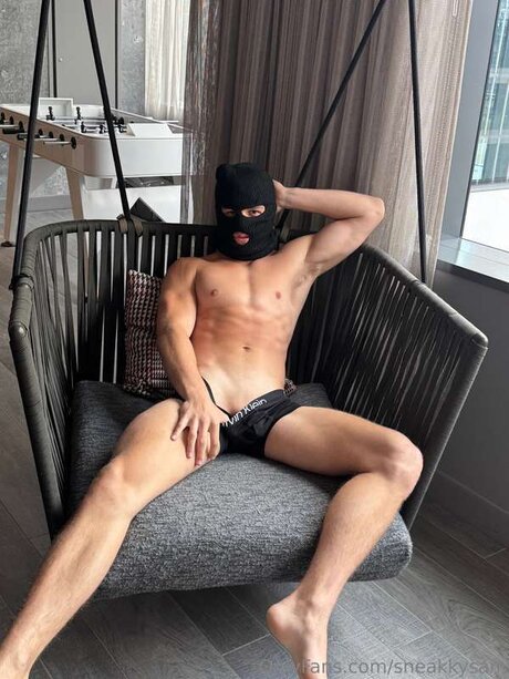 Sneakkysam free actress archive