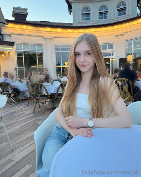 Arya Lune star xxx galleries