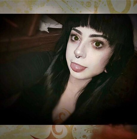 Lilithmournstar free star archive