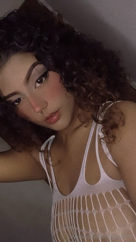 Mollyash170 star nude pic