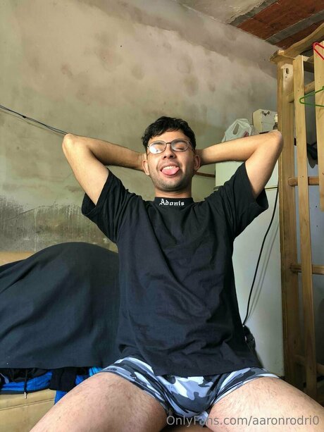 Aaronrodri0 pornstar exclusive picture