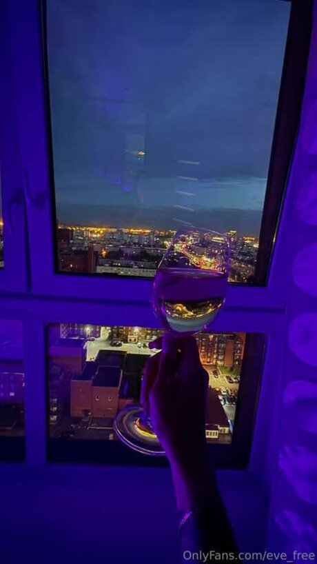 Evexross exclusive pornstar photo