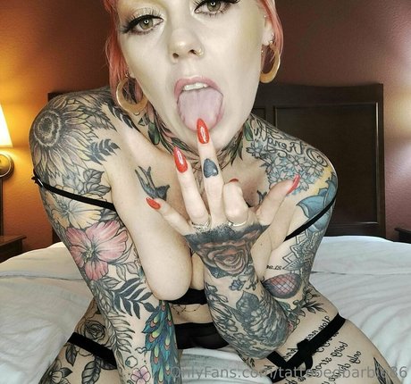 tattooedbarbie86 model hot pics
