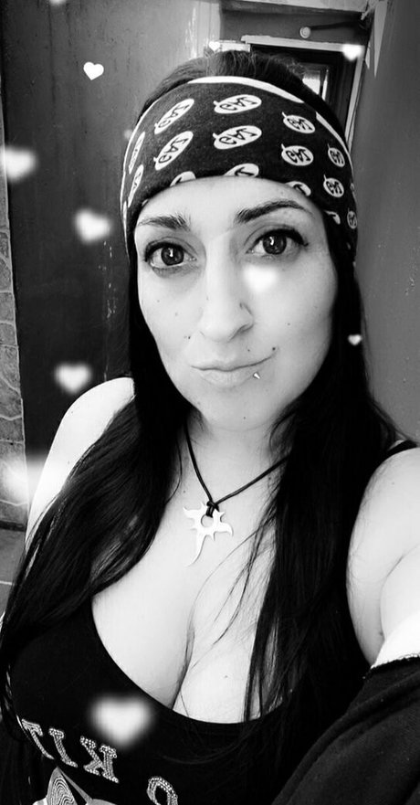 nevy 80 erotic actress galleries