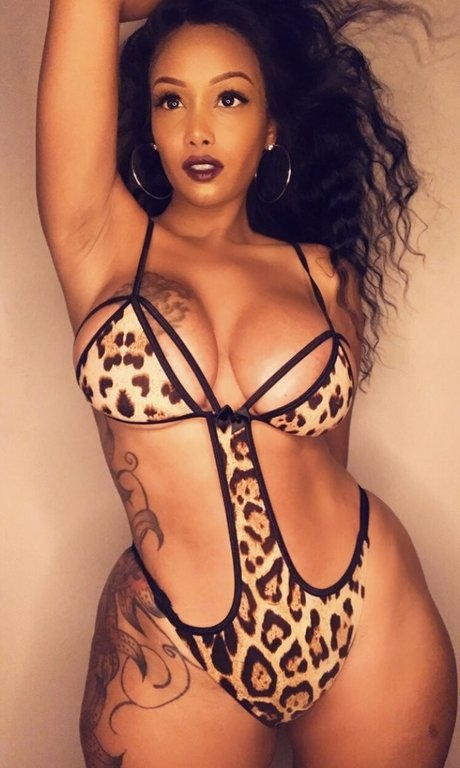 Ms Fernandes25 pornstar sexy images