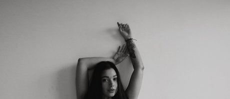 sofpaoo model hot picture