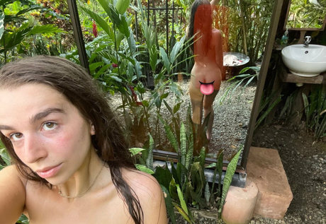 zinniafreaks pornstar naked gallery