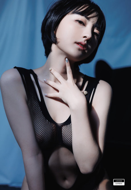 HaNaRi nudes model picture