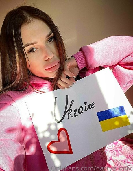 sofa ukr beautiful actress galleries