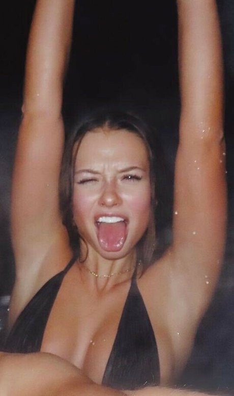 Josie Conely model porn pictures