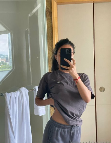 Gurneet Dosanjh pornstar pretty gallery