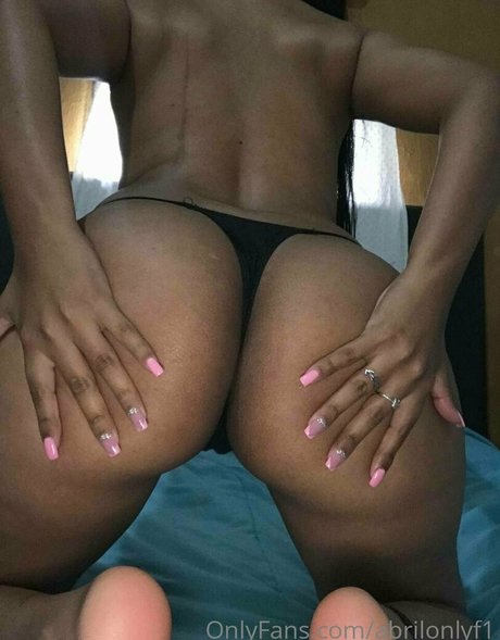 abrilonlyf1 pornstar exclusive img