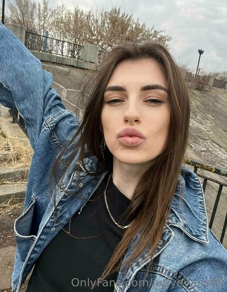 judyevans69 model sexy picture