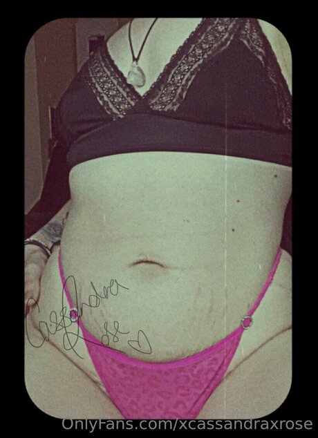 asian girlfriend onlyfans free naked photo