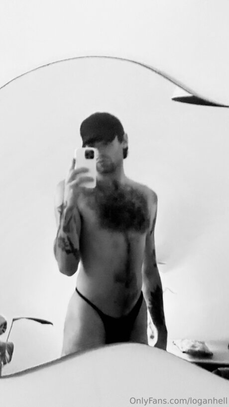 Loganhell art actress images