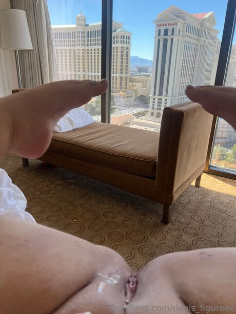 Danis Figureee pornstar sexy img
