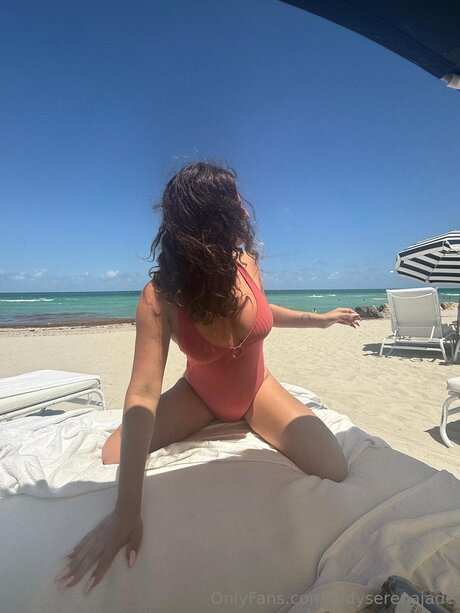 Ladyserenajade naked model picture