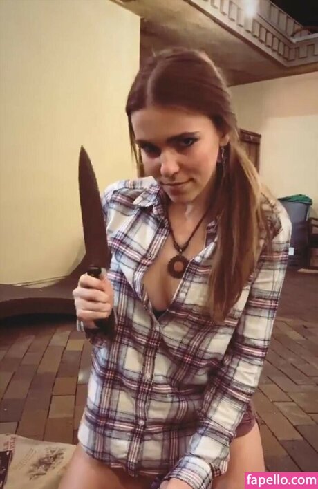 Amymarie Gaertner pretty actress photos