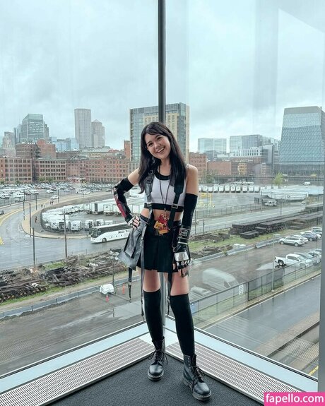 Alana Misako art star photos