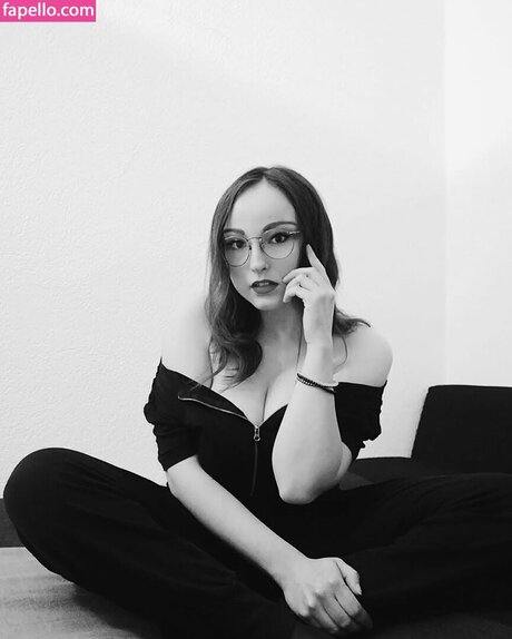Oryvllmiee perfect model gallery