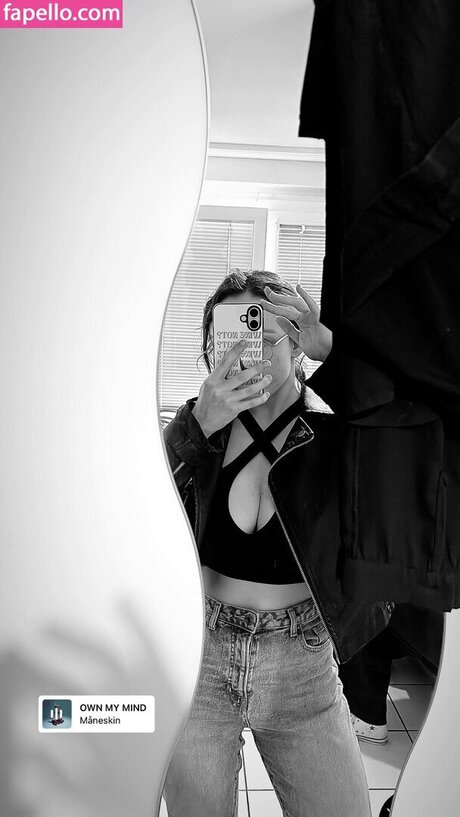 Oryvllmiee model sex pic