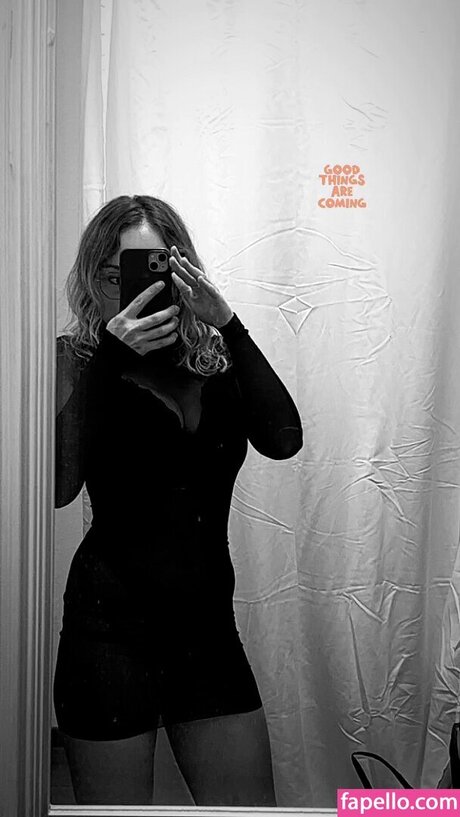 Oryvllmiee model perfect photos