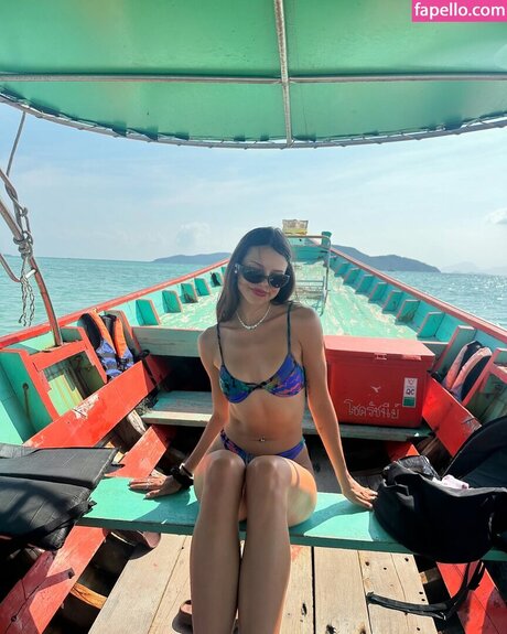 Nina Chuba model sexy archive