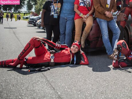 Snarky Jay Cosplay model nude images