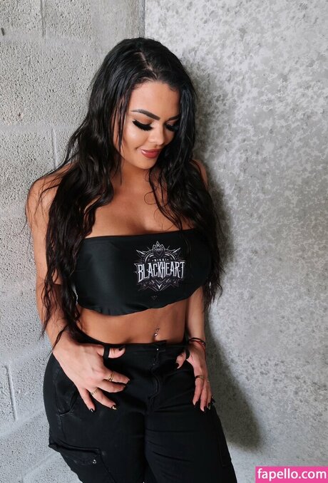 Nikki Blackheart beautiful star photo