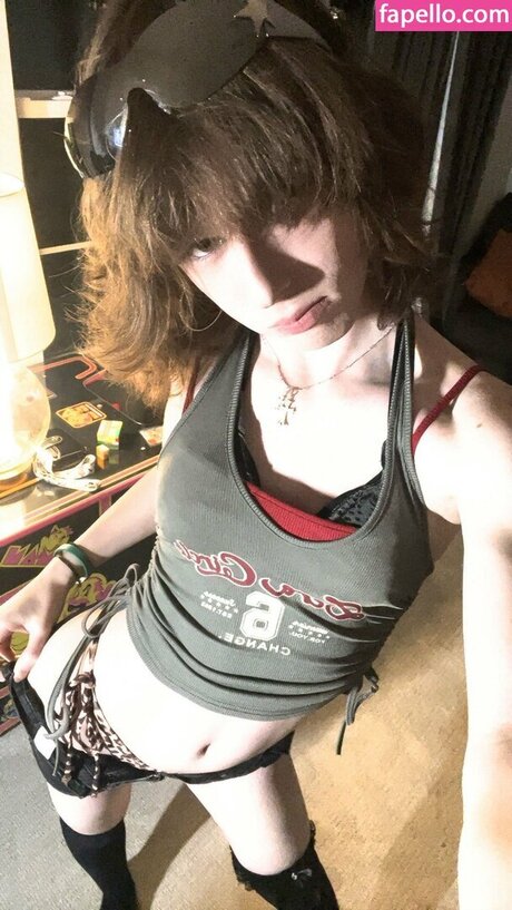 weirdrandomguy5 star erotic gallery