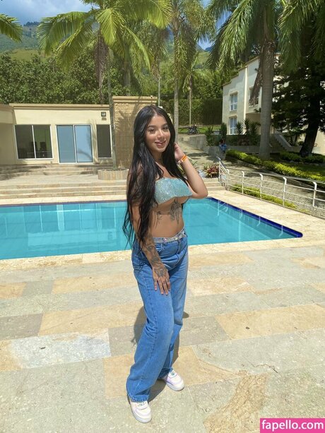 Esmeralda Arango nice pornstar img