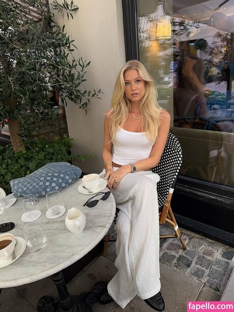Hilda Sigurdsson pornstar perfect images