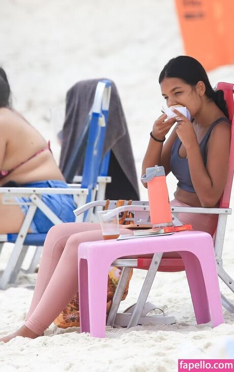 Mell Muzzillo xxx actress image