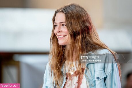 Maggie Rogers adult model pics
